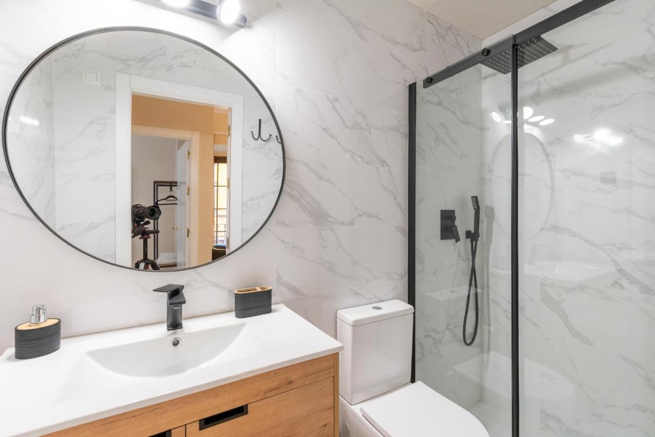 Precioso Y Moderno Apartamento En Centro De * Seville